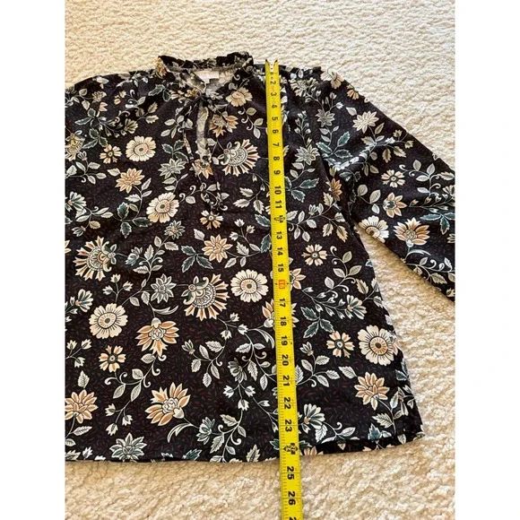 LOFT Women's Petite Floral Tie Neck Blouse Black Long Sleeve Size SP - Picture 9 of 13